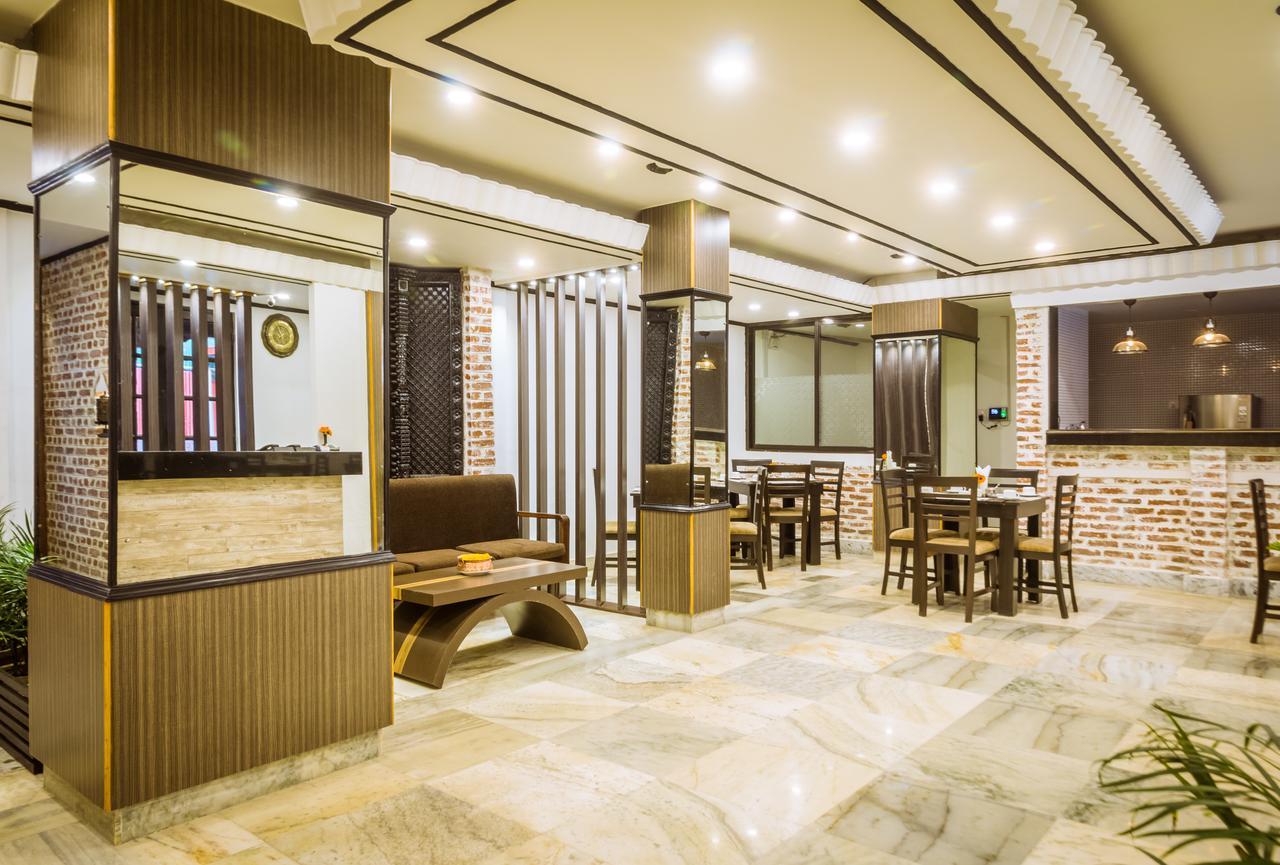 Harati Manor Inn Katmandu Dış mekan fotoğraf