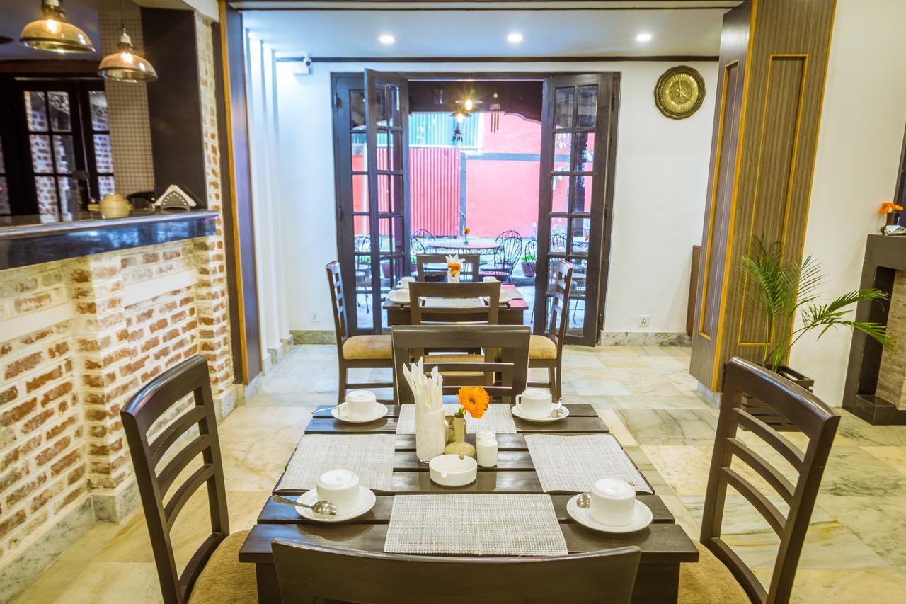 Harati Manor Inn Katmandu Dış mekan fotoğraf